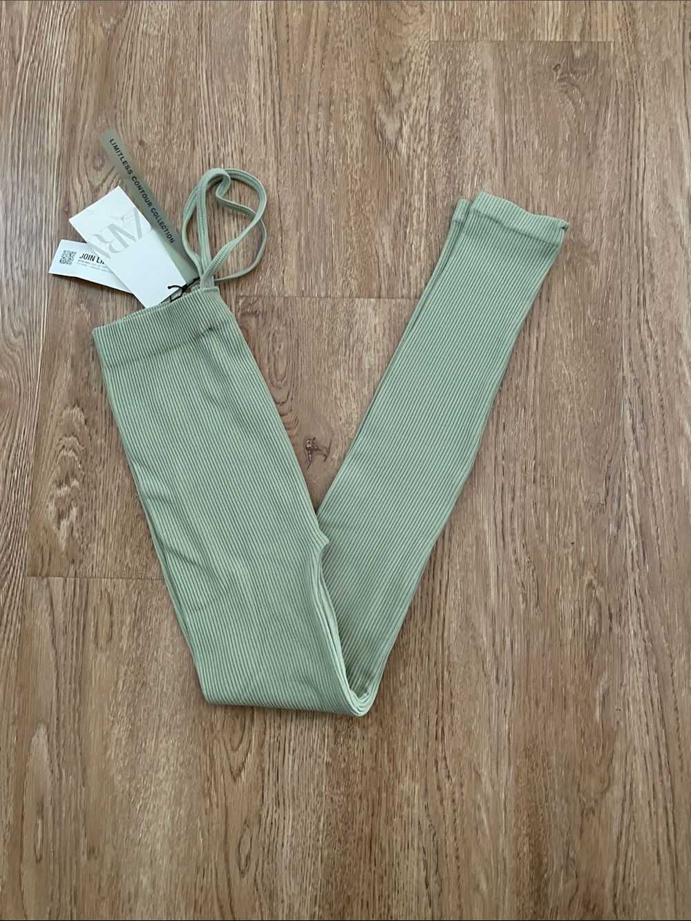 Zara Ribbed Leggings in Sage Green